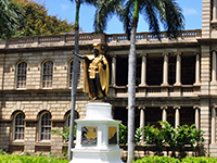 Kamehameha Statue